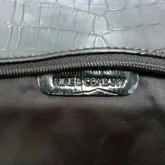 Nine & Co Satchel purse - Picture 6 of 6